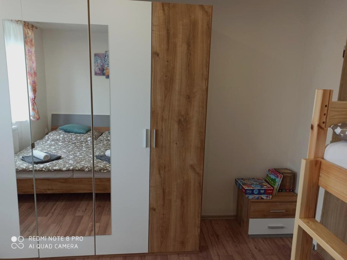 Apartman U Vrbu Διαμέρισμα Černá v Pošumaví Εξωτερικό φωτογραφία